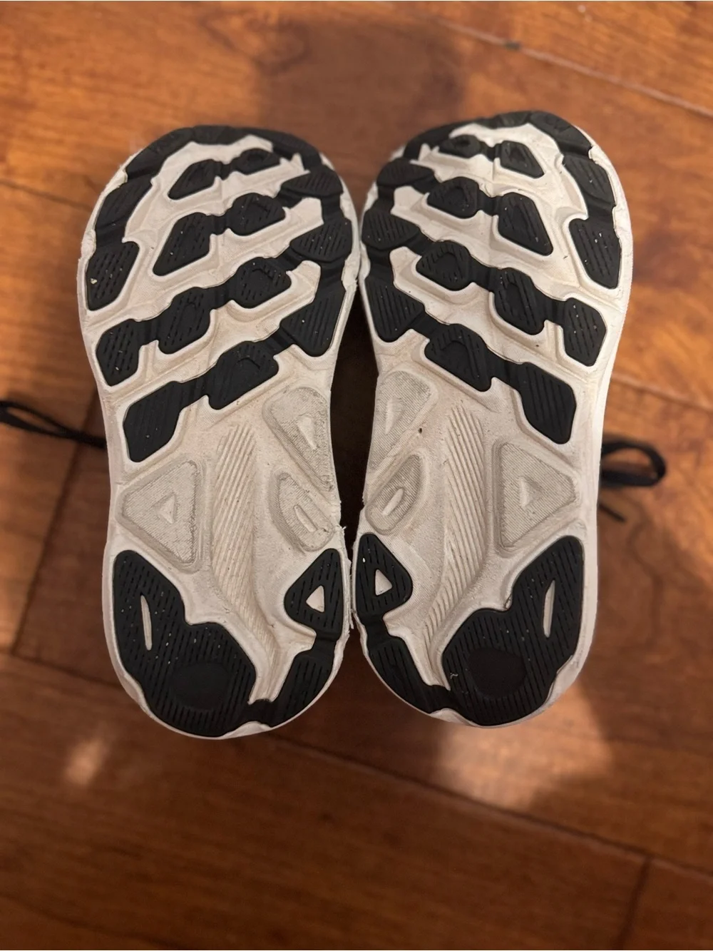 Hoka Black and White Clifton 9 Women's Athletic Shoes